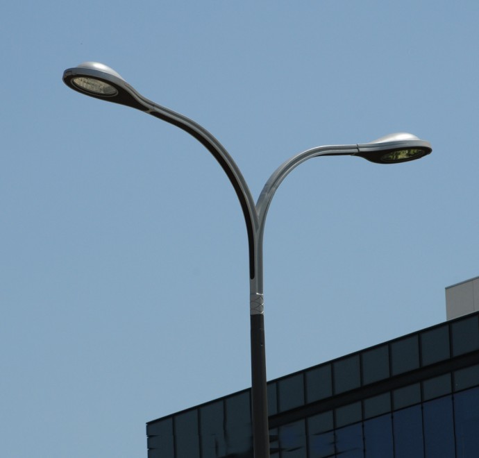 Kiera Light, day view - Comatelec (co-designed with the Urbanica agency)